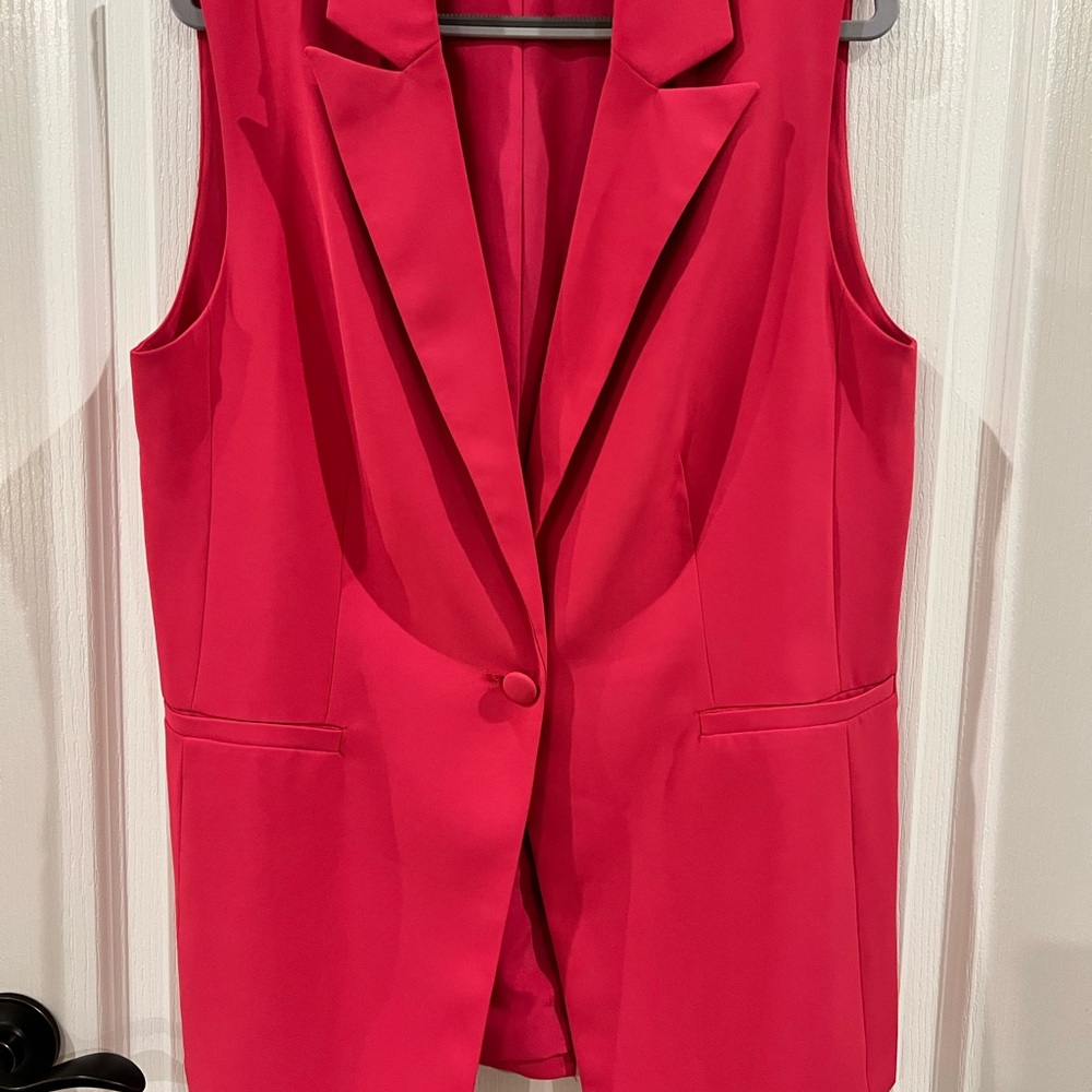 House of Harlow 1960 Pink Sleeveless Blazer